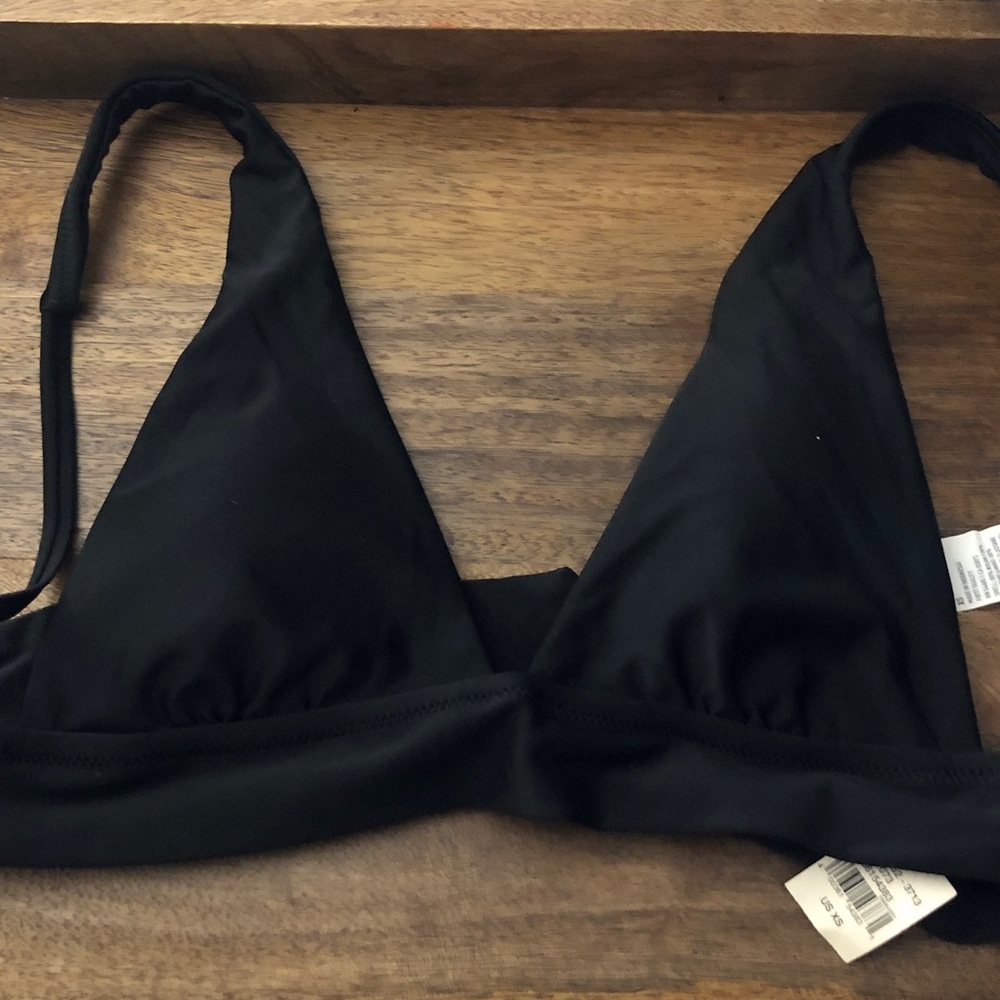 aerie Black Triangle Bralette - Simple Wireless Support